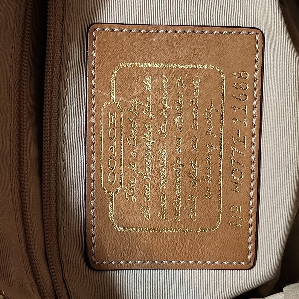 Coach Y2K Soho Brown/Beige Signature Canvas Front Pocket Baguette Bag W/ Wallet - Picture 16 of 16